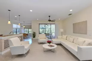 20636 Capello Dr, Venice, FL 34292 - Photo 6