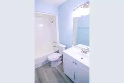 400 Base #225, Venice, FL 34293 - Photo 10