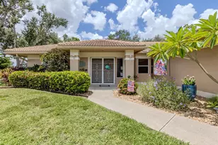 1197 Willow Springs Dr, Venice, FL 34293 - Photo 2