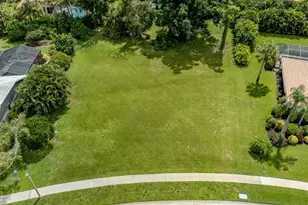 Sorrento Woods Blvd, Nokomis, FL 34275 - Photo 1