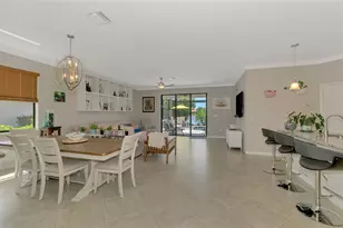 9829 Hilltop Dr, Venice, FL 34292 - Photo 14