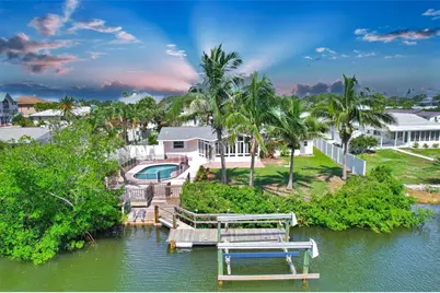 106 Pops Lane, Nokomis, FL 34275 - Photo 1