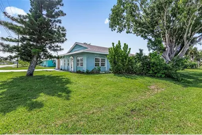 1005 Alston Lane, Englewood, FL 34223 - Photo 10