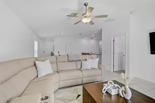 5472 Blue Azure Dr, Wimauma, FL 33598 - Photo 12