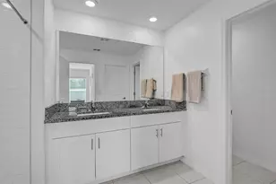 5472 Blue Azure Dr, Wimauma, FL 33598 - Photo 20