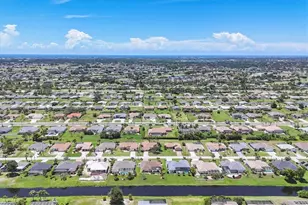 74 Broadmoor Ln, Rotonda West, FL 33947 - Photo 38