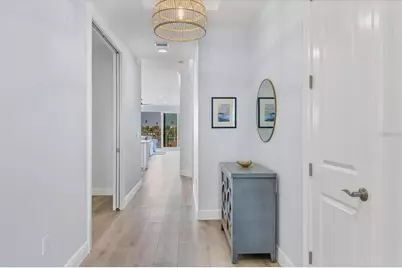 503 N Tamiami Trail #301, Venice, FL 34285 - Photo 6