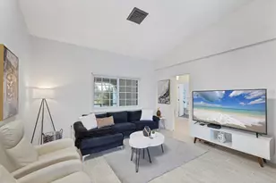 879 E 2nd St, Englewood, FL 34223 - Photo 10