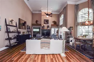 404 Cardiff Rd, Venice, FL 34293 - Photo 4