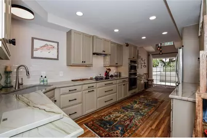 404 Cardiff Road, Venice, FL 34293 - Photo 10