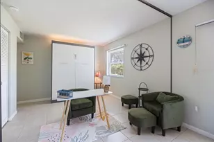 634 Bird Bay Dr E, Venice, FL 34285 - Photo 12