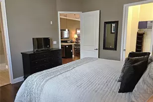 461 Nokomis Ave S, Venice, FL 34285 - Photo 28