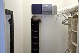 461 Nokomis Ave S, Venice, FL 34285 - Photo 32