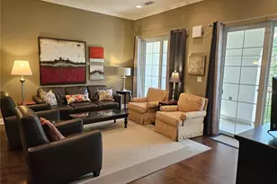 461 Nokomis Ave S, Venice, FL 34285 - Photo 10