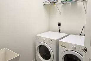 461 Nokomis Ave S, Venice, FL 34285 - Photo 48