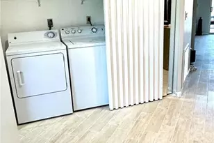 1401 S McCall Rd, Englewood, FL 34223 - Photo 14