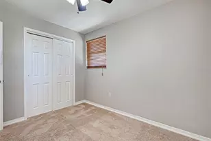 1056 Venetian Pkwy, Venice, FL 34285 - Photo 38