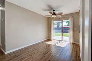 1056 Venetian Pkwy, Venice, FL 34285 - Photo 18