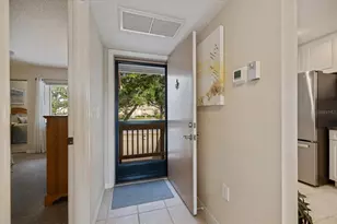 660 Bird Bay Dr W, Venice, FL 34285 - Photo 18