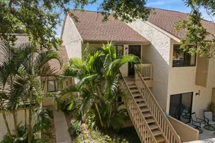 660 Bird Bay Dr W, Venice, FL 34285 - Photo 24