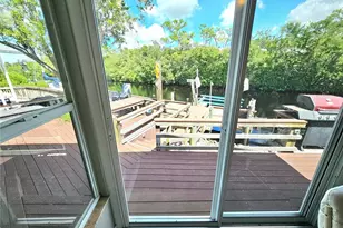 55 N Starboard Dr, Venice, FL 34285 - Photo 8