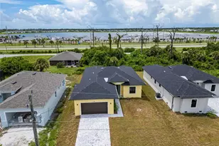 185 Sesame Rd E, Rotonda West, FL 33947 - Photo 40