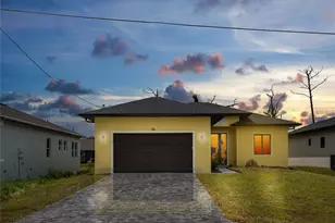 185 Sesame Rd E, Rotonda West, FL 33947 - Photo 1