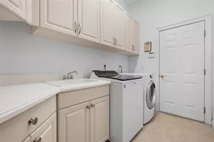 225 Pesaro Dr, North Venice, FL 34275 - Photo 50