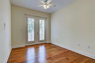 445 Nokomis Ave S, Venice, FL 34285 - Photo 50