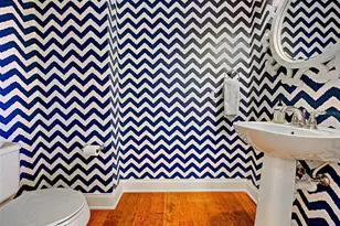 445 Nokomis Ave S, Venice, FL 34285 - Photo 26