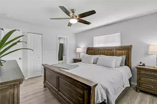 890 Ponderosa Rd, Venice, FL 34293 - Photo 10