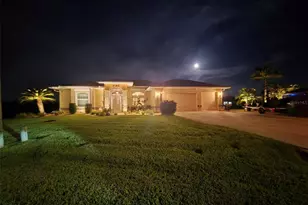 4180 Surfside Ct, Port Charlotte, FL 33948 - Photo 4