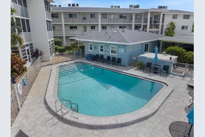 708 Tamiami Trail S #306, Venice, FL 34285 - Photo 2