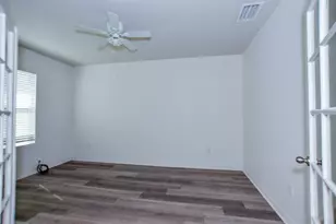 25136 E Lenox Cir, Punta Gorda, FL 33950 - Photo 20