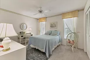 1517 Waterford Dr, Venice, FL 34292 - Photo 18