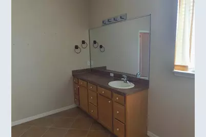 214 Lake Victoria Court, Englewood, FL 34223 - Photo 10