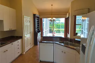 214 Lake Victoria Ct, Englewood, FL 34223 - Photo 14