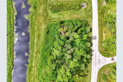 Barcelona Drive, North Port, FL 34288 - Photo 32