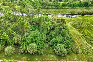 Barcelona Dr, North Port, FL 34288 - Photo 1