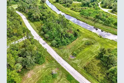 Barcelona Drive, North Port, FL 34288 - Photo 26