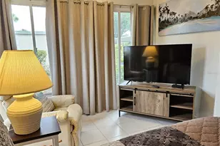 435 Cerromar Ln, Venice, FL 34293 - Photo 44