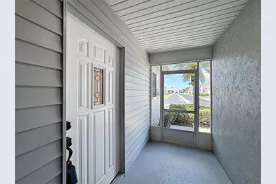 677 Ironwood Circle #104, Venice, FL 34292 - Photo 2