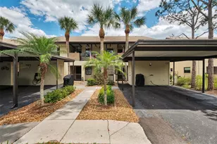 285 Mission Trail W, Venice, FL 34285 - Photo 2