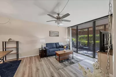 612 Bird Bay Drive S #118, Venice, FL 34285 - Photo 4