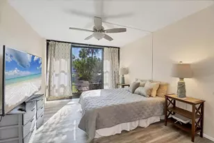 612 Bird Bay Dr S, Venice, FL 34285 - Photo 14