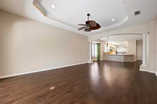 1817 Lancashire Dr, Venice, FL 34293 - Photo 12
