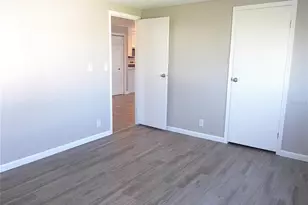 363 Longwood Dr, Venice, FL 34285 - Photo 14