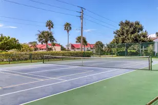 822 Capri Isles Blvd, Venice, FL 34292 - Photo 42