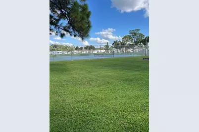 1674 University Parkway #76, Sarasota, FL 34243 - Photo 16