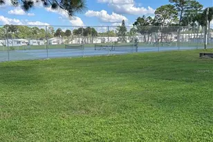 1674 University Pkwy, Sarasota, FL 34243 - Photo 16